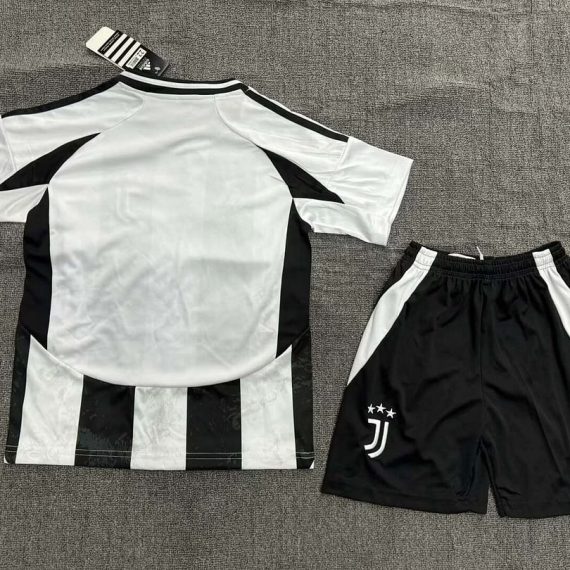 24/25 Juventus Home Soccer Jersey Kids Size Suit