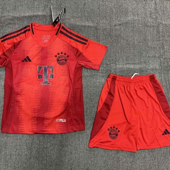 24/25 Bayern Munich Home Football Jersey Kids Size Suit