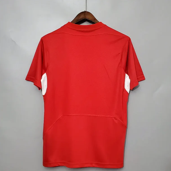 04/05 Retro Liverpool Football Shirt Home