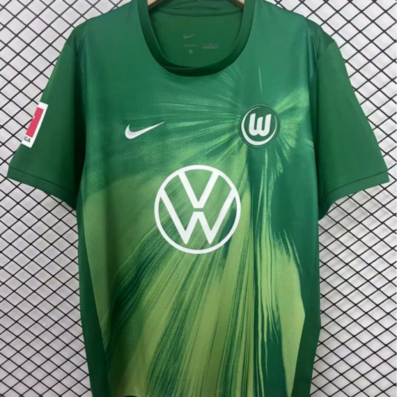 25/26 Wolfsburgo Home Football Shirt