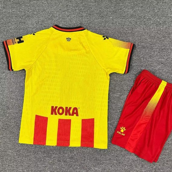 25/26 Watford Home Football Shirt Kids Size Suit